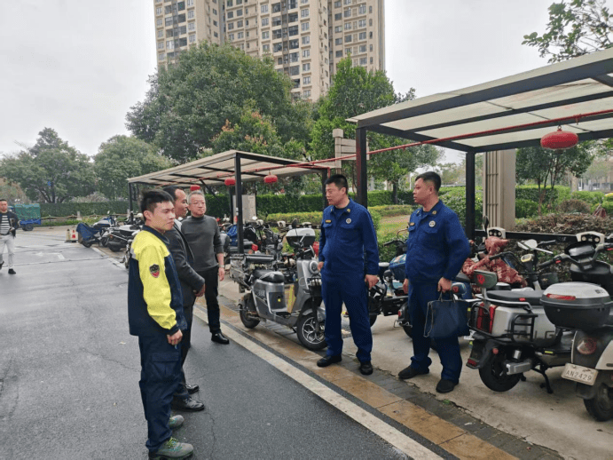 嚴查違規(guī)行為<strong></p>
<p>不銹鋼板廠
</strong>！佛山市電動自行車全鏈條整治行動持續(xù)進行中:不銹鋼板廠
